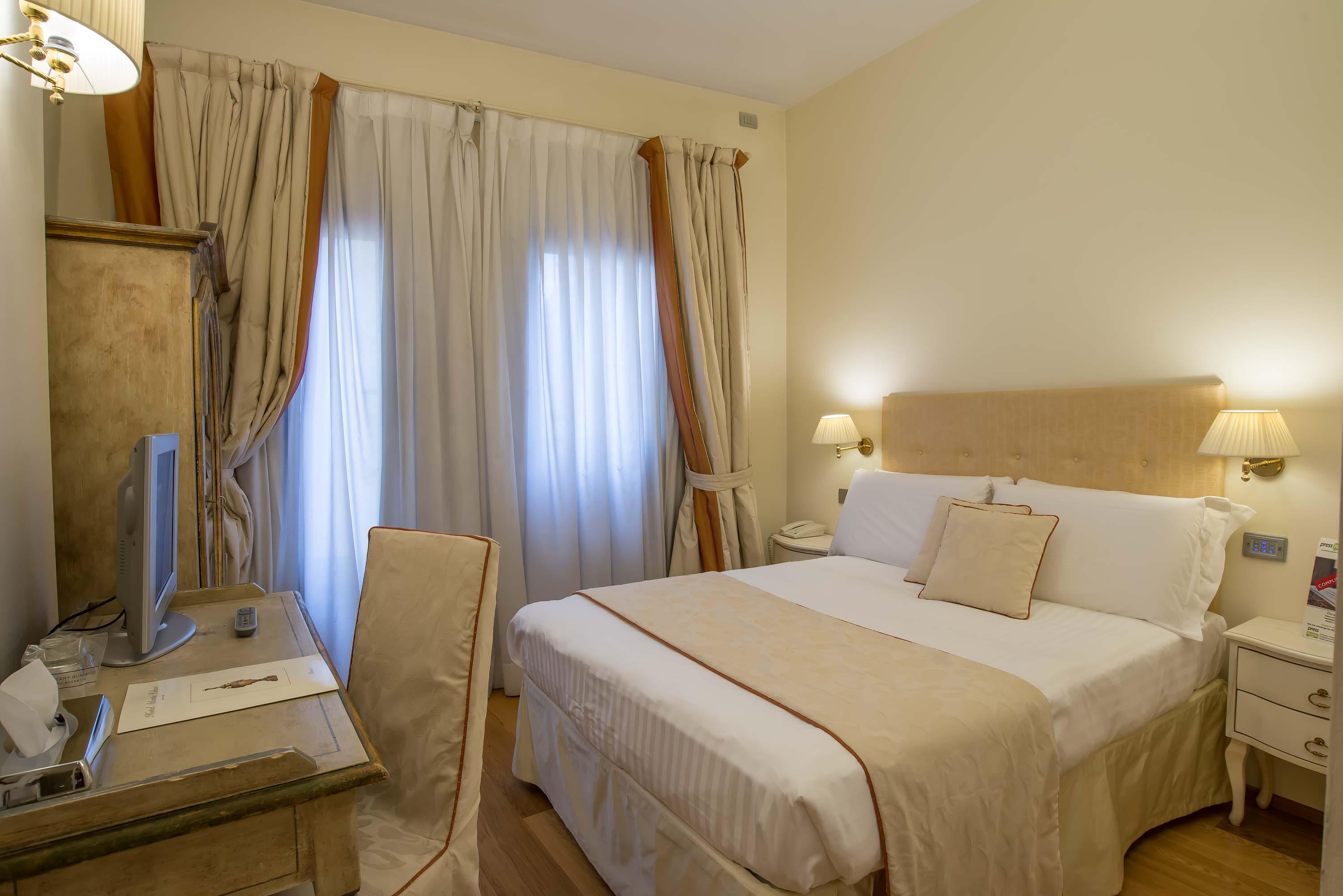 Hotel Atlantic Palace Флоренція Екстер'єр фото
